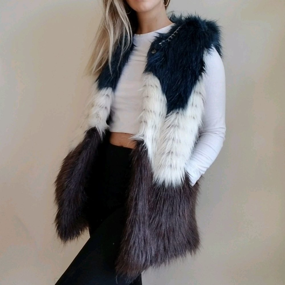 Marciano Guess faux fur vest